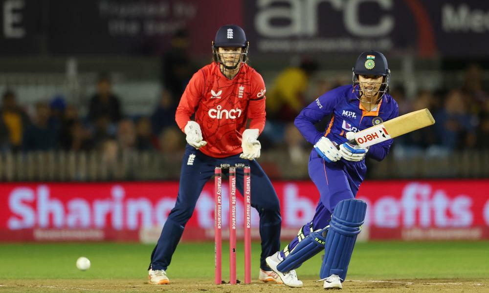 Smriti Mandhana leads India’s stroll to T20 victory over England