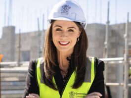 Queensland election Labor faces uphill battle against LNP as key issues emerge